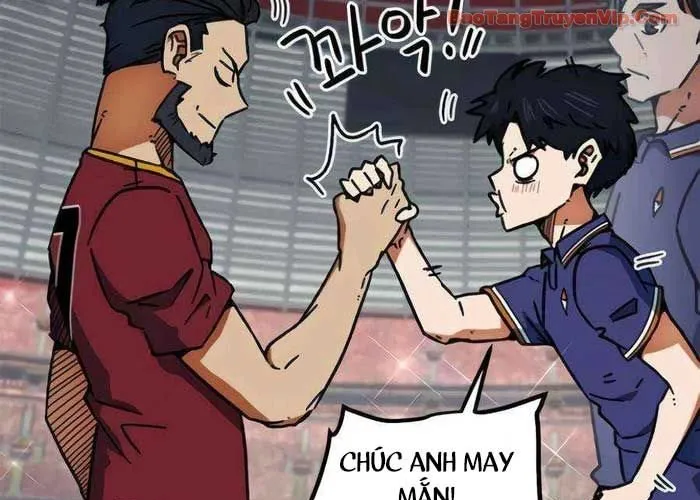 Tôi Bị Hiểu Lầm Là Siêu Sao Trên Sân Cỏ Chap 36 - Next Chap 37